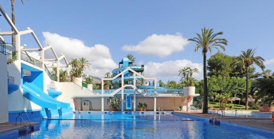 El Estudio De La Playa Benalbeach Holidays Paradise Benalmádena Exteriör bild