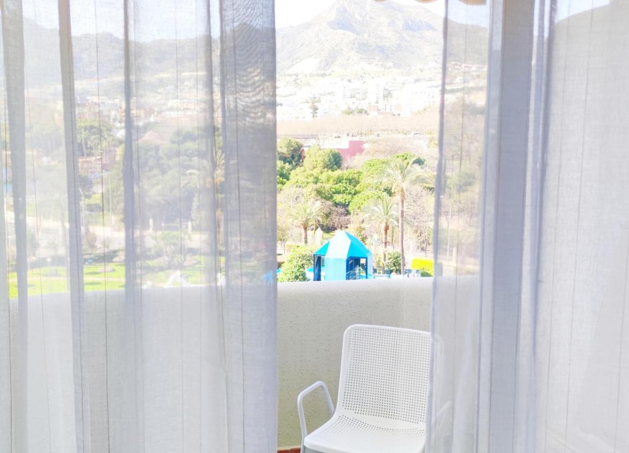 El Estudio De La Playa Benalbeach Holidays Paradise Benalmádena Exteriör bild